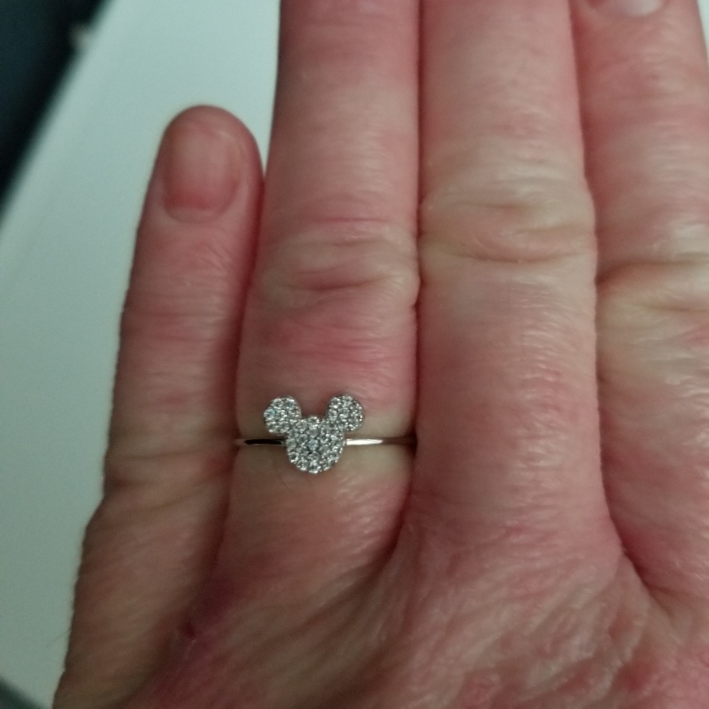 Disney CRISLU Mickey Mouse ring
